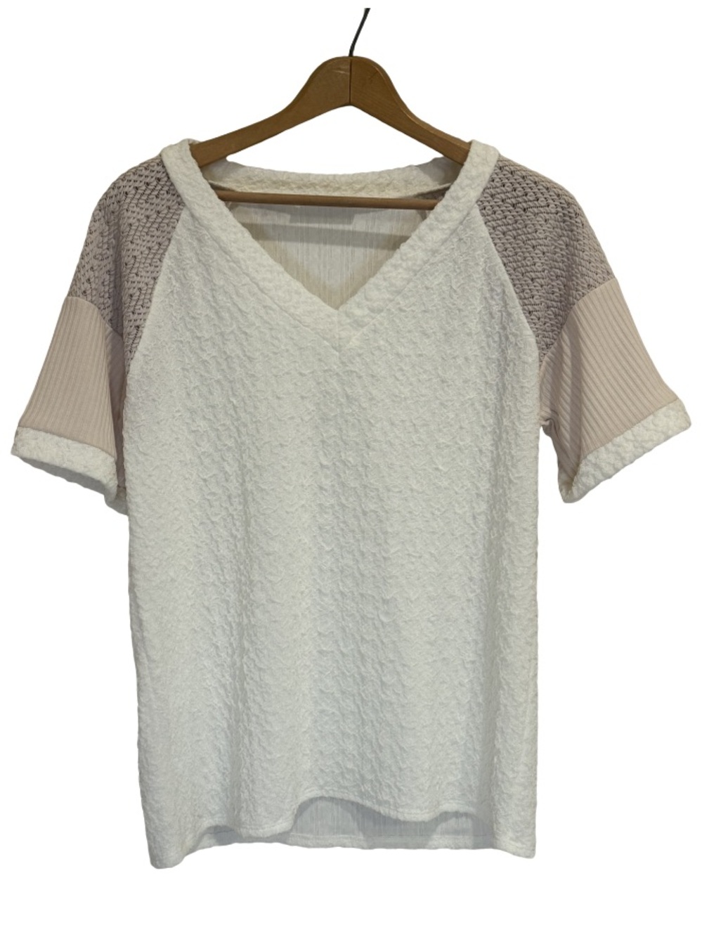 NWOT Macaron Mixed Media Popcorn Knit Boho V-Neck Top M